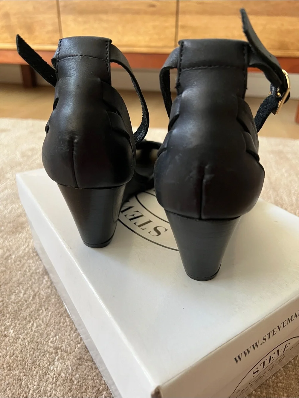 Steve Madden NESSIE Leather Wedge Sandals
